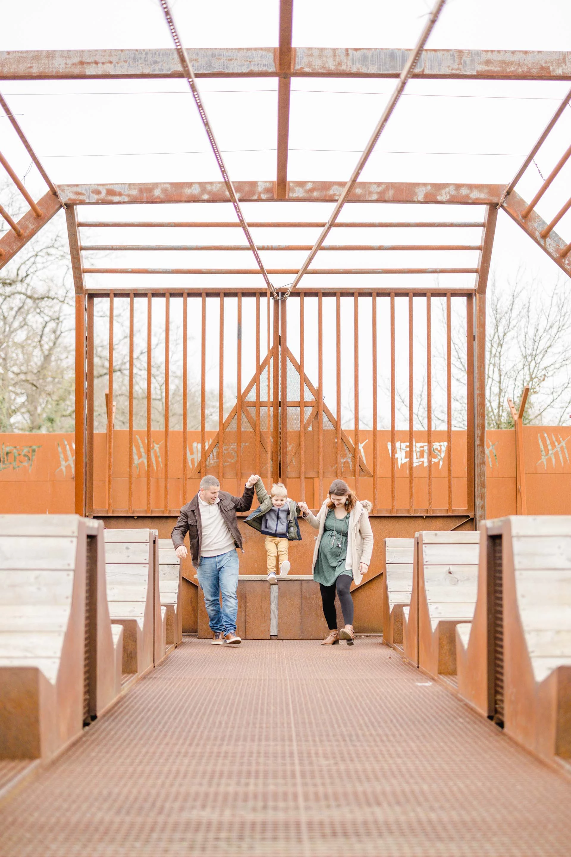 bois escaliers planche passerelle gris